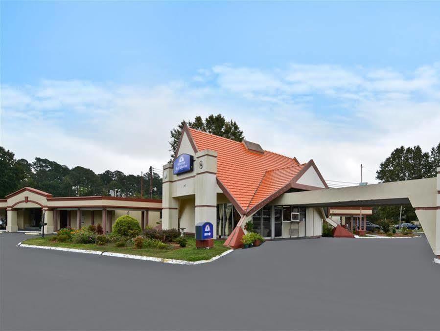 Americas Best Value Inn Smithfield Exteriör bild
